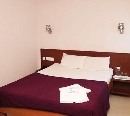 Nest Guest House Puduccseri Kültér fotó